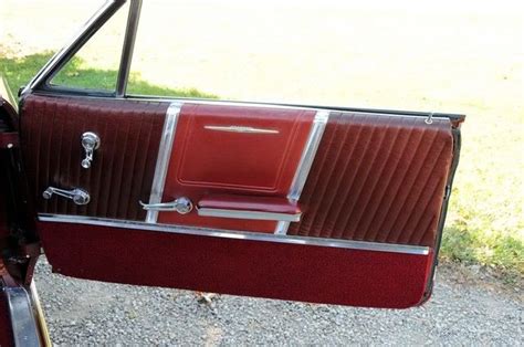 Pontiac Bonneville door panel